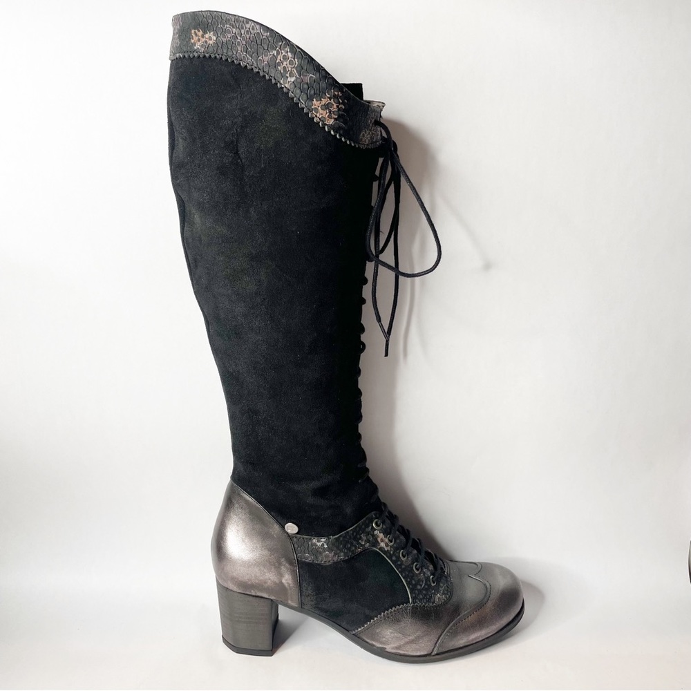 NWOB Dkode Black Suede Leather Steampunk Victorian Lace-up Heel Knee-High Boots